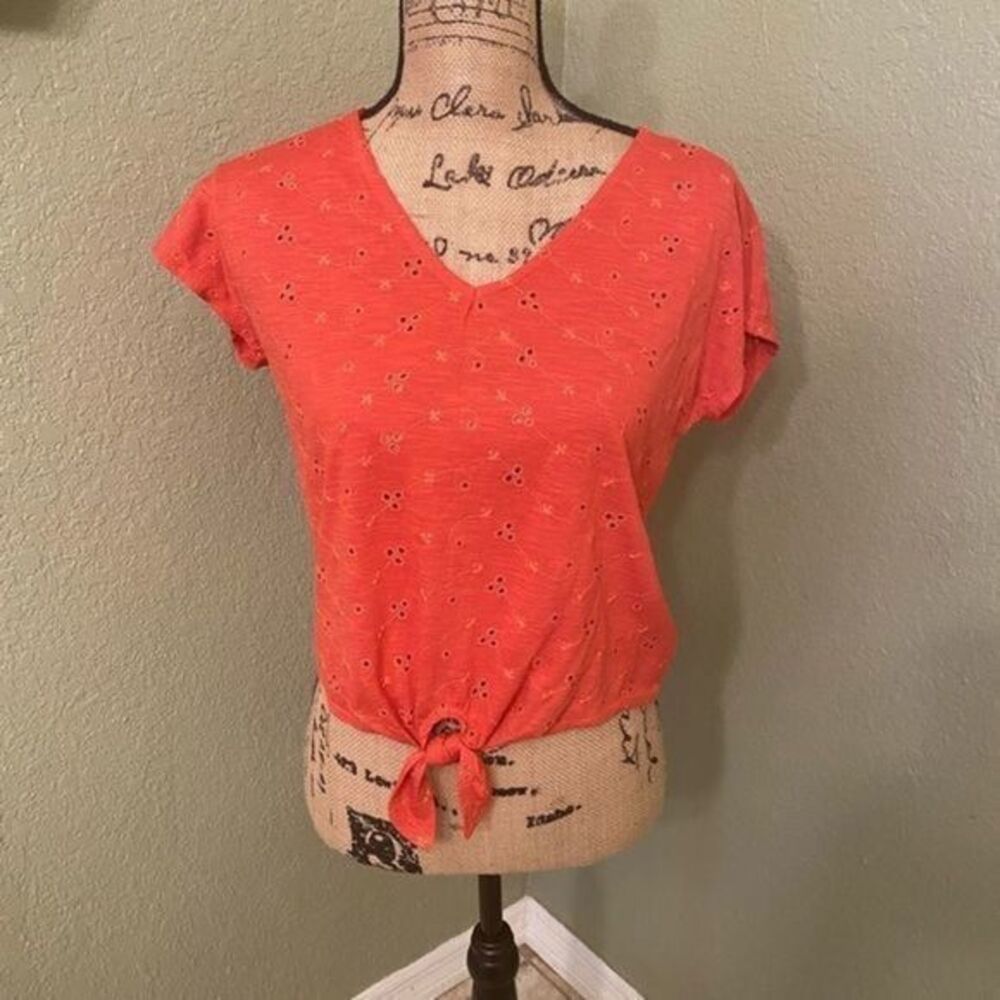 Bundle 6 for $20 plus shipping NWOT Hippie Rose eyelet top